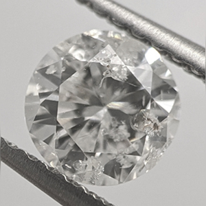 0.72 quilates, diamante natural redondo con corte ideal, color G, claridad I1 y certificado por CGL