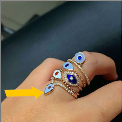 Enamel and diamonds ring