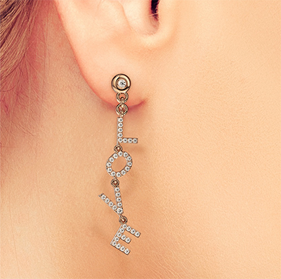 L O V E one side earring, 0.40carat