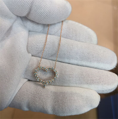 Diamonds Heart necklace