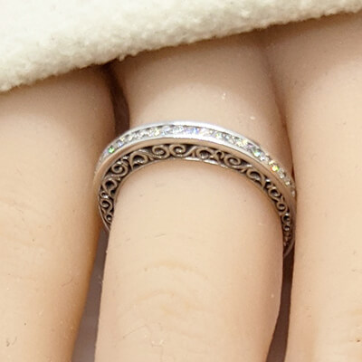 Designers matching wedding band with 0.20Cts diamonds