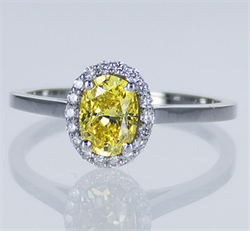 Foto Listo para enviar, 1.01 quilates Oval VS1 Diamante amarillo intenso + 0.17 lados, anillo de compromiso, en oro blanco de 14 k de