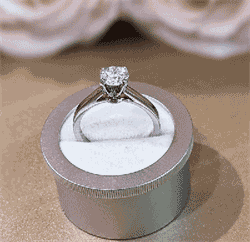 Picture of Ready to ship, 1.07 carat Round  E SI2 ,eye clean,Solitaire engagement ring