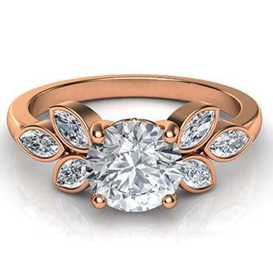 Anillo de compromiso de oro rosa con diamantes marquesa laterales de 0,60 quilates
