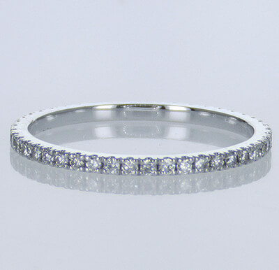 0.30 carat. Eternity ring, diamonds wedding or anniversary ring