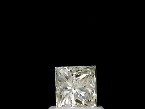 Picture of Natural Diamond 0.90 Carats, Princess with  Cut, L Color, VS1 Clarity and Certified by GIA