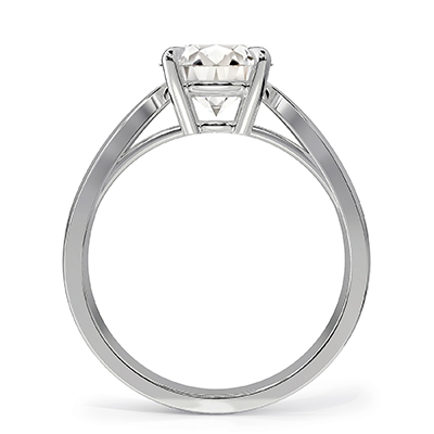 Classic Solitaire 4 prongs engagement ring