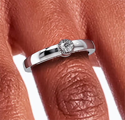 Diamante natural F SI1 de 0.12 quilates, talla muy buena, en anillo de compromiso Crown Solitaire