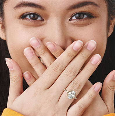 Anillo de compromiso de diseñador con halo oculto para óvalos, redondos, peras y diamantes grandes de talla marquesa