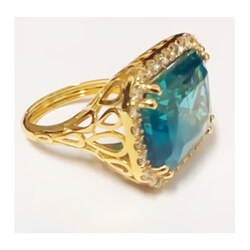 Picture of 25 Carat Bi-Color, Parti deep Ocean Green-Blue colors