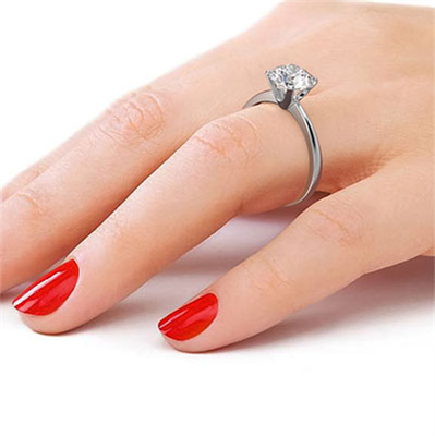 Solitaire engagement ring setting for rounds