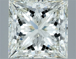Foto Diamante Natural 3.02 quilates, Princesa , Color I, claridad VVS2 y certificado IGI de