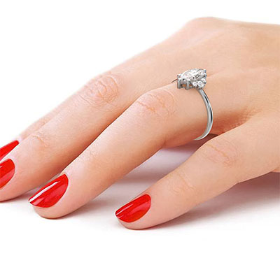 Elegant engagement ring for Marquise and Ovals
