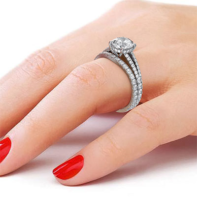 Split band hidden halo bridal set setting with 0.88 carat side diamonds G VS Very-Good Cut