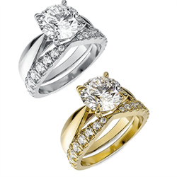 Picture of Bridal set solitaire ring, wedding with side diamonds.6 mm