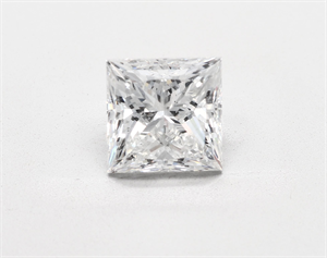 Foto Diamante Natural 3.03 quilates, Princesa , Color G, claridad SI2 y certificado GIA de