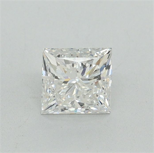 Foto Diamante Natural 0.50 quilates, Princesa , Color F, claridad SI2 y certificado GIA de