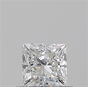 Foto Diamante Natural 0.50 quilates, Princesa , Color F, claridad VVS1 y certificado GIA de