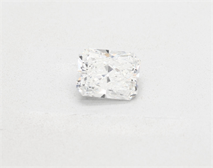 Picture of Natural Diamond 1.01 Carats, Radiant with  Cut, G Color, SI1 Clarity and Certified by GIA