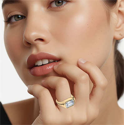 Bigger Emerald diamonds flush setting low profile setting