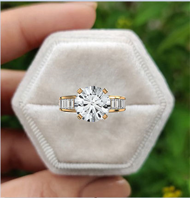 Engagement ring settings, side Baguettes 0.85 carat