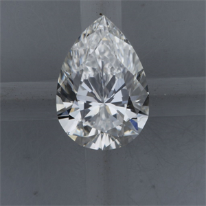Foto Diamante Natural 0.41 quilates, De pera , Color F, claridad SI1 y certificado GIA de
