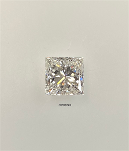 Foto Diamante Natural 1.06 quilates, Princesa , Color G, claridad SI2 y certificado GIA de