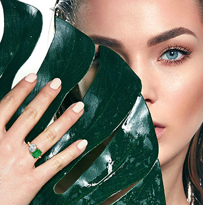 Toi Et Moi engagement ring setting includes 1 carat green lab emerald gem, choose 1ct pear or any other shape