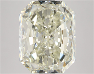 Picture of Natural Diamond 4.01 Carats, Radiant with  Cut, M Color, VVS2 Clarity and Certified by GIA