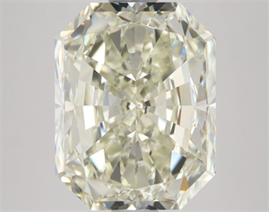 Picture of Natural Diamond 4.01 Carats, Radiant with  Cut, M Color, VVS2 Clarity and Certified by GIA
