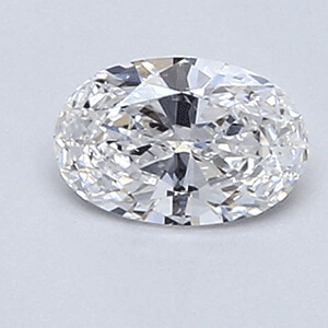 0.34 quilates, diamante ovalado con muy buen corte, color D, claridad VS1 y certificado por EGL.