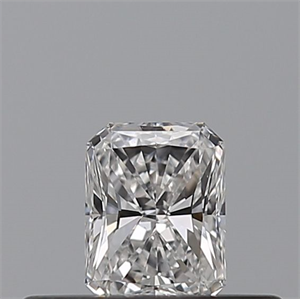 Foto Diamante Natural 0.24 quilates, Radiante , Color E, claridad VS2 y certificado GIA de