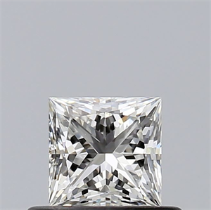 Foto Diamante Natural 0.50 quilates, Princesa , Color H, claridad IF y certificado GIA de