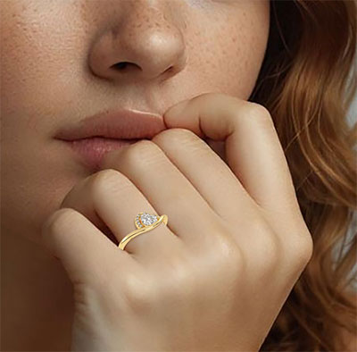 Heart diamond & Heart halo engagement ring for Hearts 