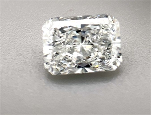 Picture of Natural Diamond 1.20 Carats, Radiant with  Cut, E Color, VS1 Clarity and Certified by GIA