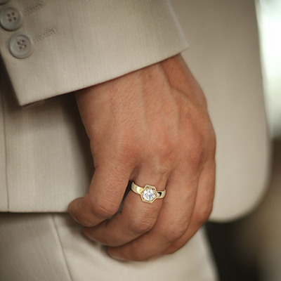 Mens Hexagon ring, 1 carat Lab diamond F VS1 certified by IGI/GIA