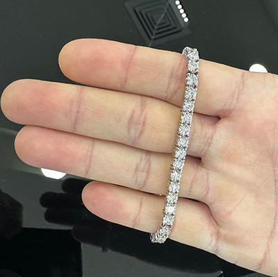 12.25 carat tennis bracelet Lab diamonds D VVS2 Ideal-cut