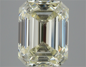Picture of Natural Diamond 4.50 Carats, Emerald with  Cut, L Color, SI1 Clarity and Certified by HRD