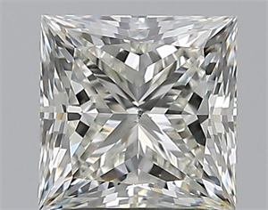 Foto Diamante Natural 1.82 quilates, Princesa , Color J, claridad SI1 y certificado GIA de