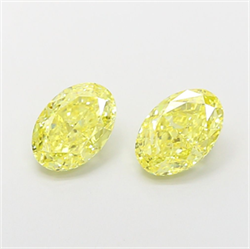 Picture of Lab Grown Diamond 1.67 Carats, Oval with  Cut, Fancy Vivid Yellow Color, VVS2 Clarity and Certified by IGI