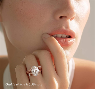 Art Nouveau Leaf Motif  Vintage engagement ring