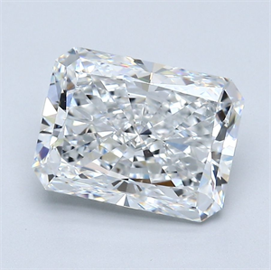 Picture of Natural Diamond 3.20 Carats, Radiant with  Cut, E Color, VVS2 Clarity and Certified by GIA