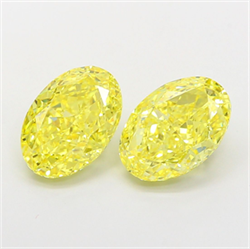 Picture of Lab Grown Diamond 2.09 Carats, Oval with  Cut, Fancy Vivid Yellow Color, VVS2 Clarity and Certified by IGI