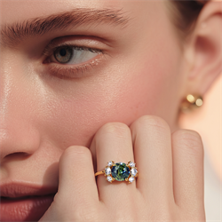 Picture of 1.50 carat Green-Blue Teal natural Sapphire and diamonds ring