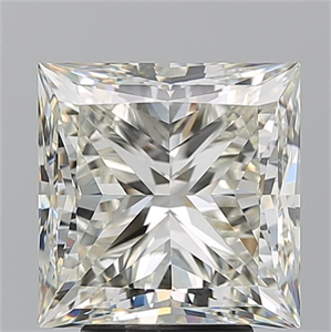 Picture of Natural Diamond 5.01 Carats, Princess with  Cut, L Color, VS2 Clarity and Certified by GIA