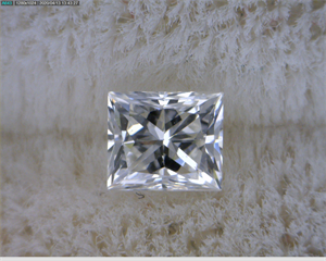 Foto Diamante Natural 0.23 quilates, Princesa , Color G, claridad VVS2 y certificado GIA de