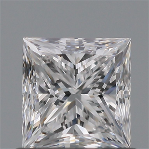 Foto Diamante Natural 0.72 quilates, Princesa , Color D, claridad VVS2 y certificado GIA de