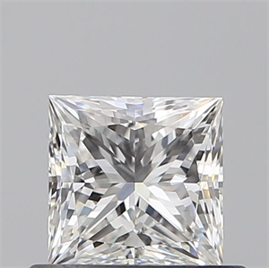 Foto Diamante Natural 0.61 quilates, Princesa , Color F, claridad VS2 y certificado GIA de