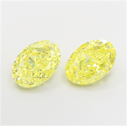 Picture of Lab Grown Diamond 2.50 Carats, Oval with  Cut, Fancy Vivid Yellow Color, VVS2 Clarity and Certified by IGI