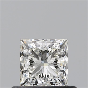 Foto Diamante Natural 0.50 quilates, Princesa , Color J, claridad VVS1 y certificado GIA de